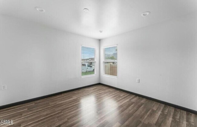 Building Photo - 269 Sheppard Rd