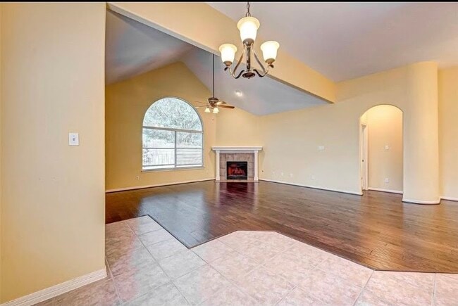 Building Photo - 1710 Park Forest Dr