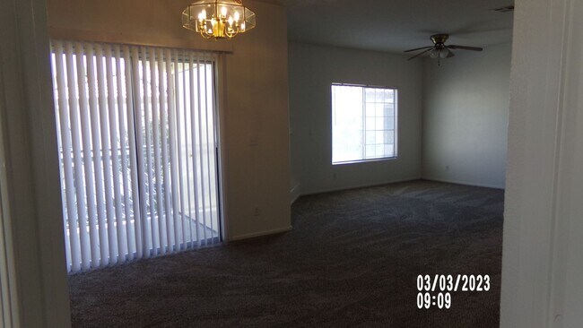 Building Photo - PUEBLO SANTA FE CONDO! FANTASTIC 2 BEDROOM...