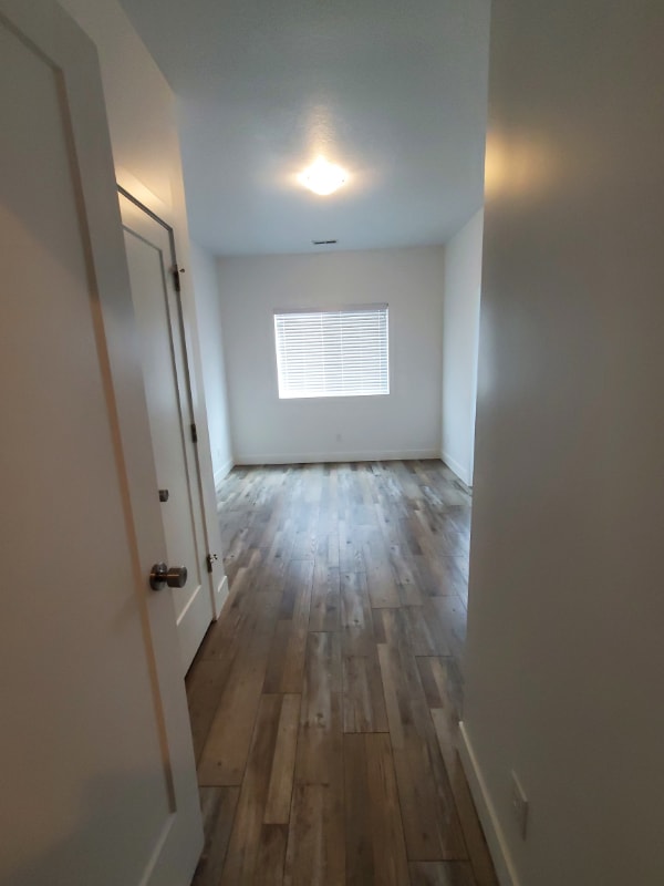 Building Photo - 2185 N 525 W