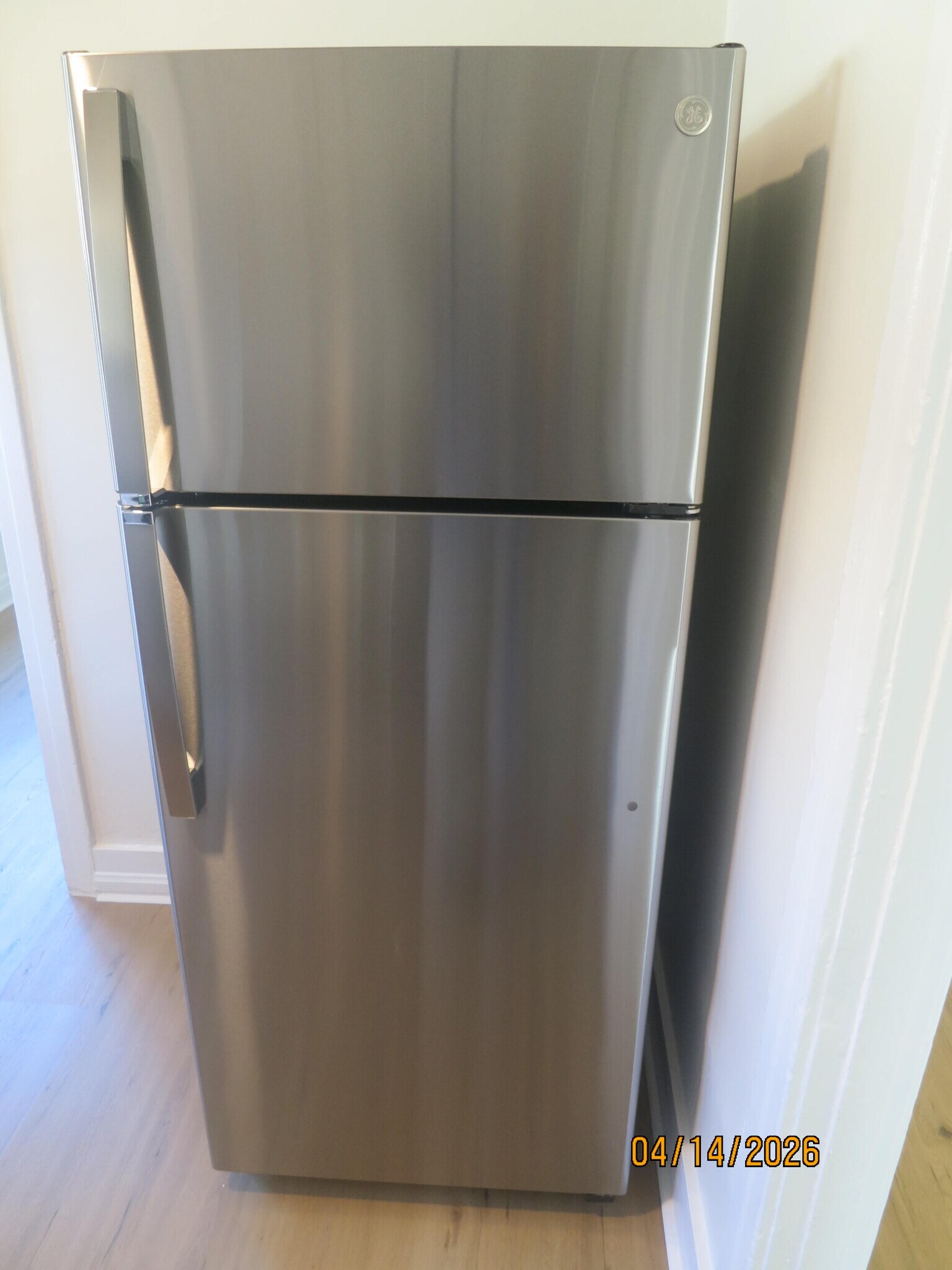 Building Photo - 2045 S Harcourt Ave