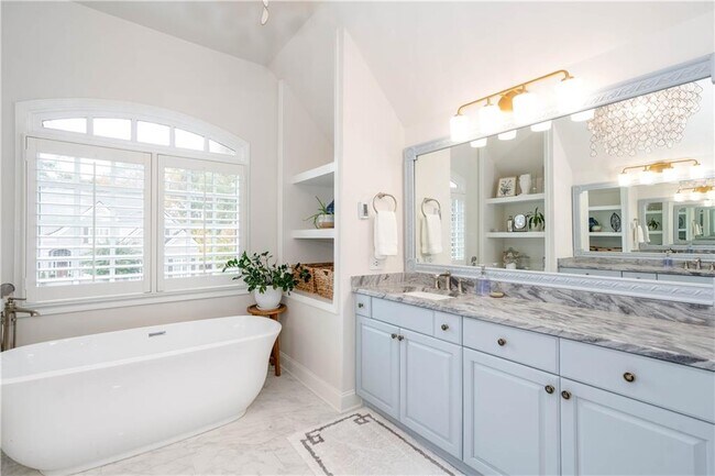 Building Photo - 2153 Whitekirk St NW