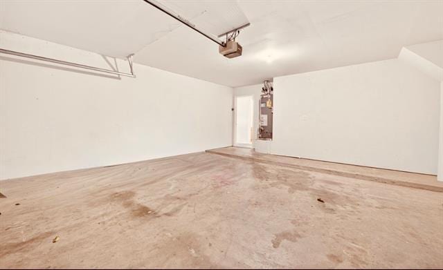 Building Photo - 9100 Warren Dr