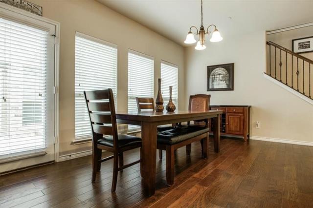 Building Photo - 4261 Comanche Dr