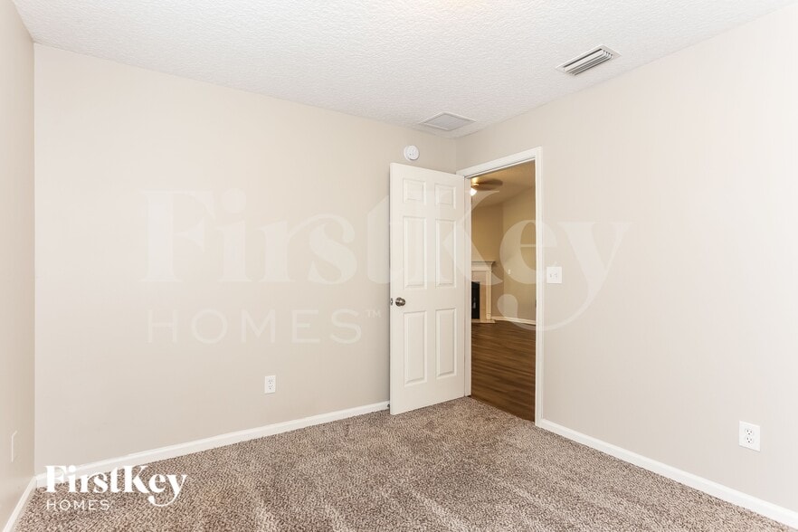 Building Photo - 1036 Three Forks Ct