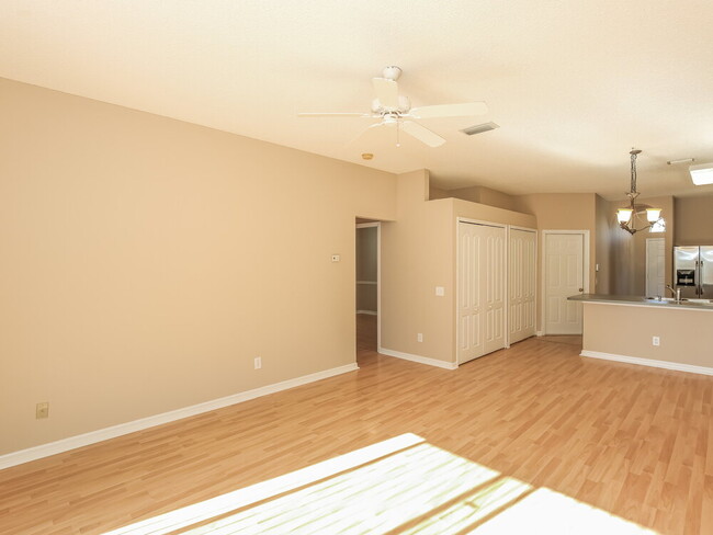 Building Photo - 18233 Brookpark Dr
