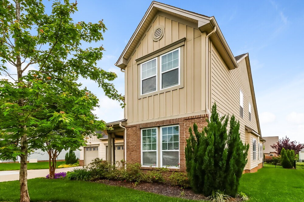 Building Photo - 14815 Long Iron Dr