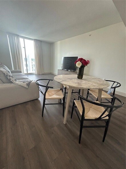 Building Photo - 60 NW 37th Ave