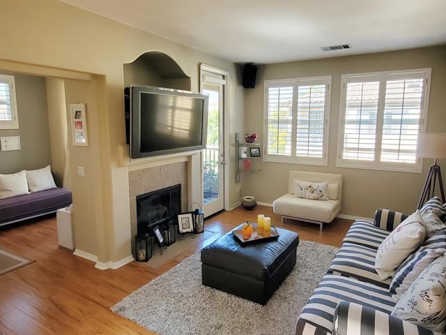 Building Photo - 6484 Corte La Luz