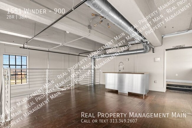 Building Photo - E&B Brewery’s Eastern Market 3-Story Priva...