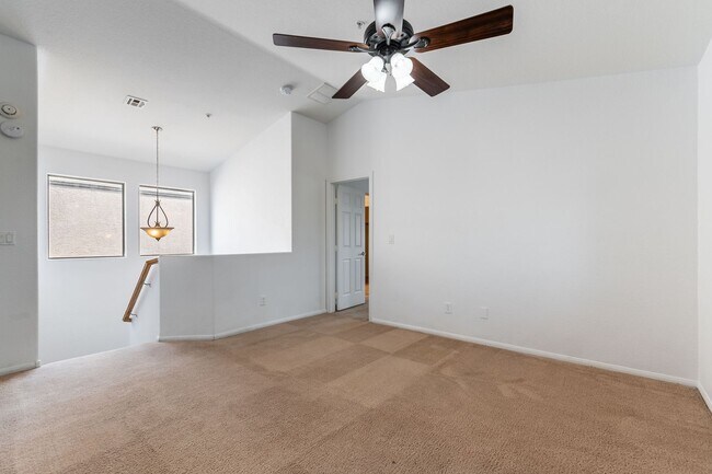 Building Photo - Must See Home in Gated Community!