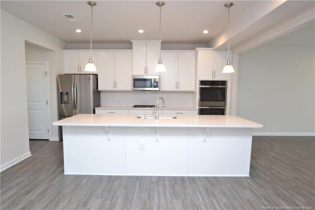 Building Photo - 1248 Channing Park Cir