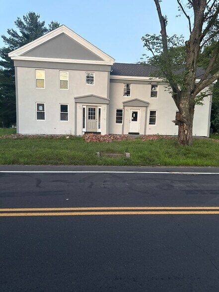 Primary Photo - 1486 East St N