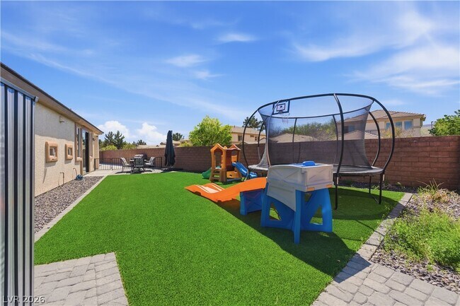 Building Photo - 11063 Pegasus Dr