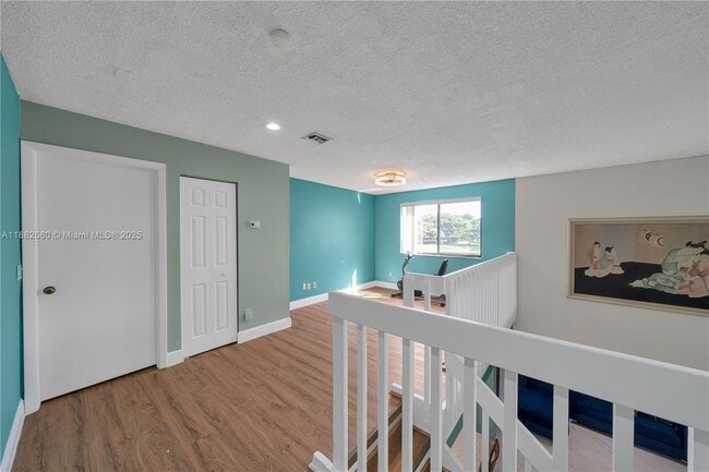 Building Photo - 15060 SW 49th Ln