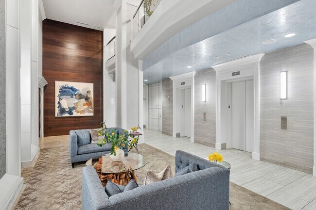 Building Photo - 415 Church St