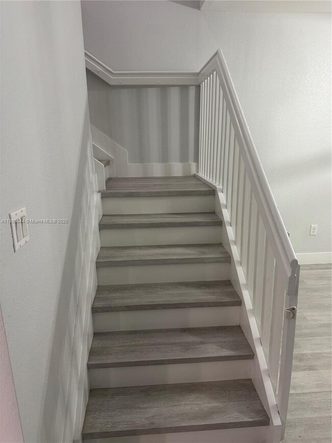 Building Photo - 4259 SW 164th Ct