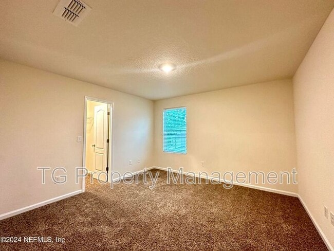 Building Photo - 336 Aralia Ln