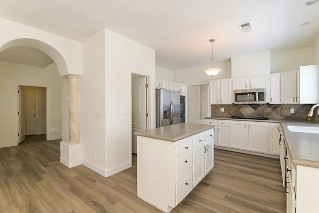 Building Photo - 1322 Sun Copper Dr