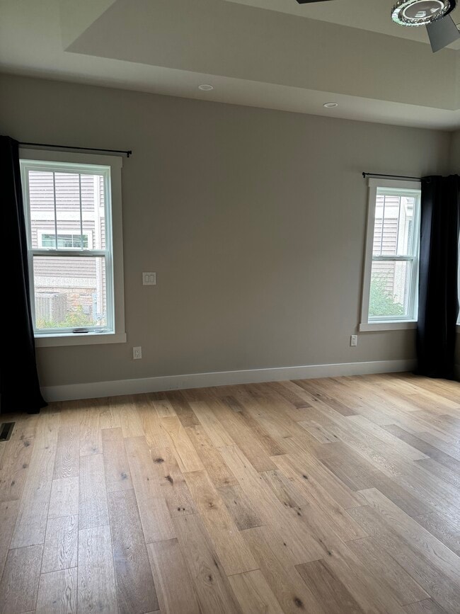 Building Photo - 2516 Genevieve Way