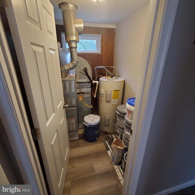 Building Photo - 12512 Stone Bridge Dr