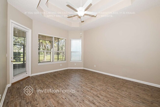 Building Photo - 2512 W Caparina Dr