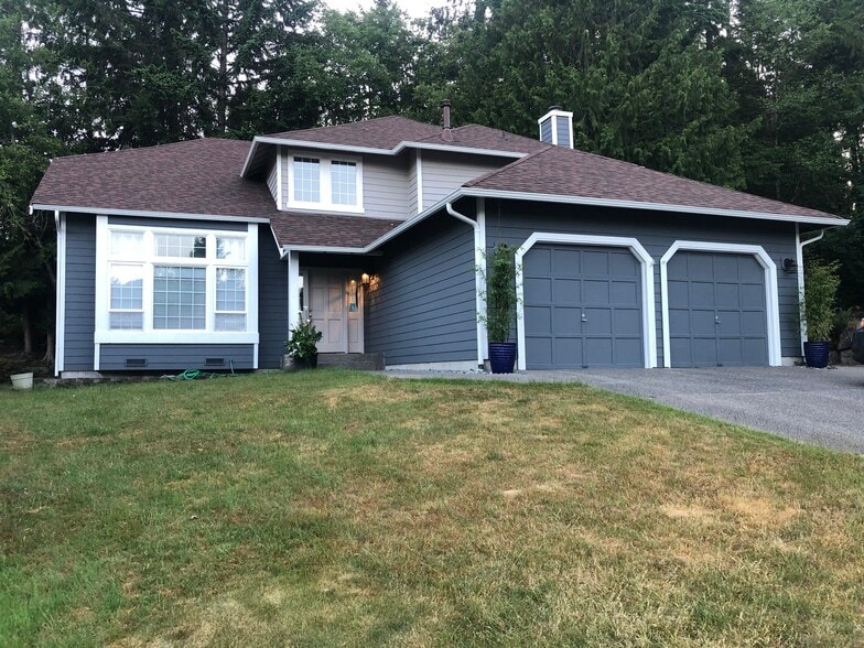 Building Photo - 10918 Crocus Pl NW