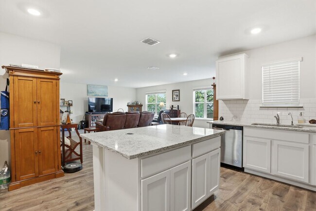 Building Photo - 2024 Copper Canyon Home | 3 Bed + Game Room | 2 Living Areas | 2,230 Sq Ft | Covered Patio | Comm...