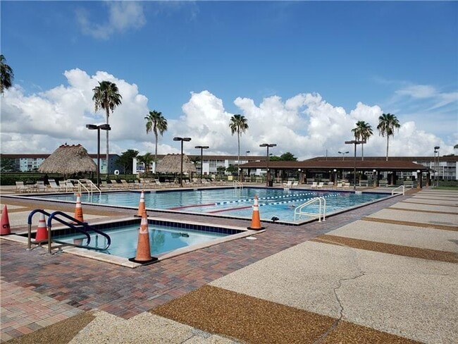 Building Photo - 150 SW 134th Way