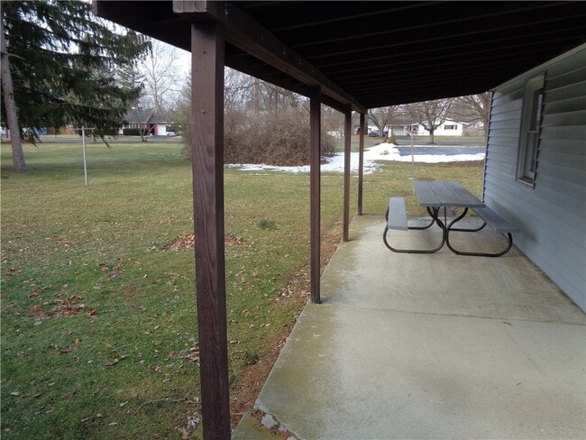 Building Photo - 113 William Ln