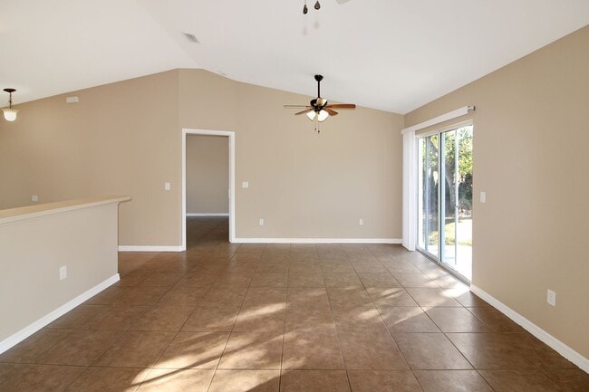 Building Photo - North Port Annual Home for Rent