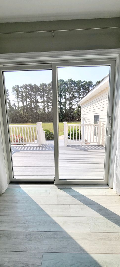 Building Photo - 120 Soundside Estates Dr