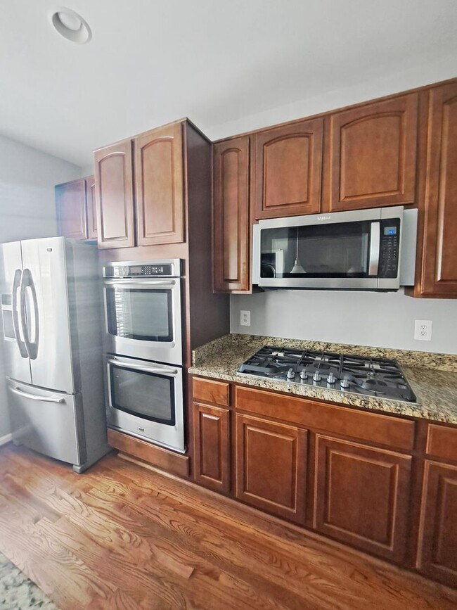 Building Photo - 1701 Walcott Ln