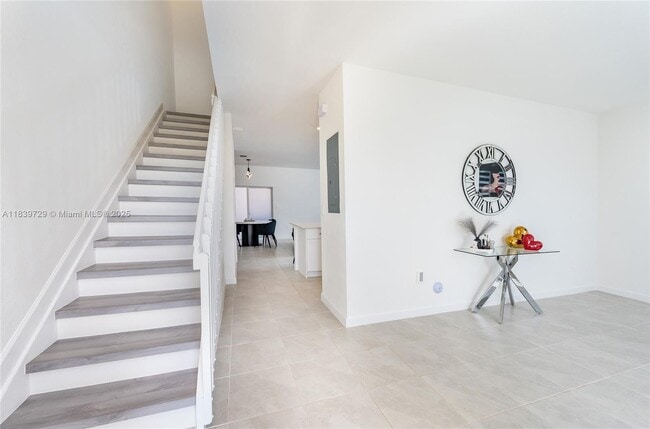 Building Photo - 26480 SW 148th Ct
