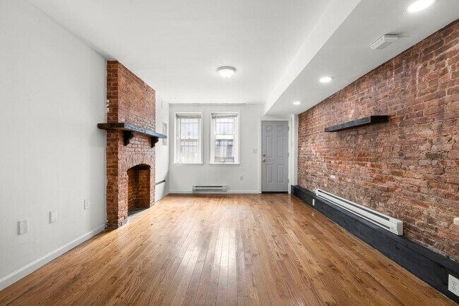 Building Photo - 88 Union St