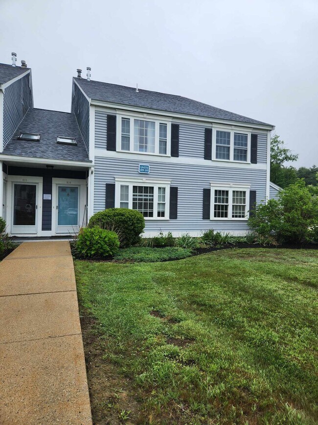 Building Photo - 309 Springbrook Cir