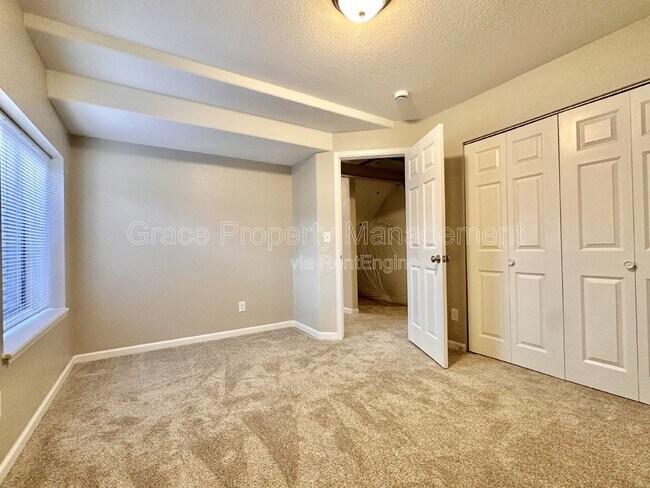 Building Photo - 3451 W 65th Ave