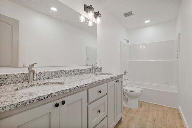 Building Photo - 311 Church St