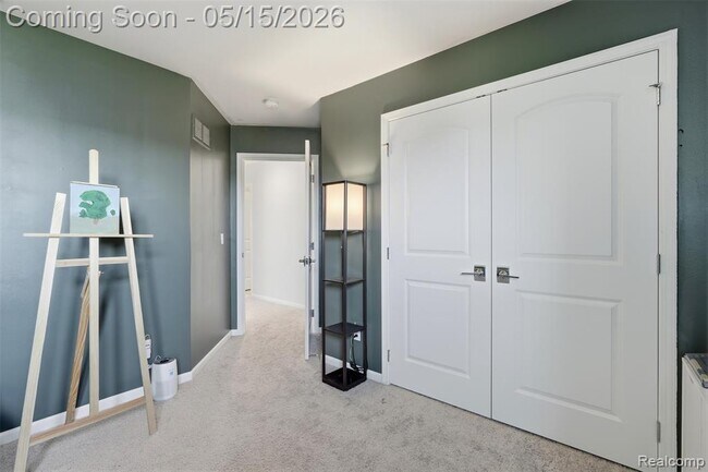 Building Photo - 241 Quartz Wy