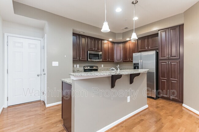 Building Photo - 7114 Daniel John Dr