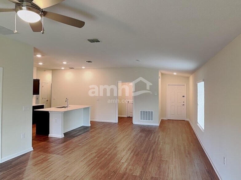 Building Photo - 4351 Seven Canyons Dr