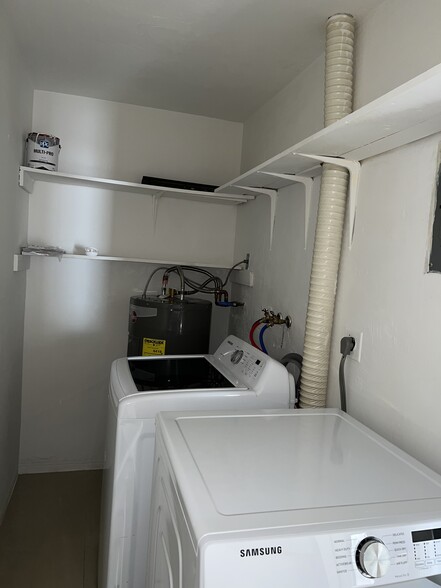 In-unit Laundry room: with LARGE capacity washer and dryer - 5010 SW 26th Ave