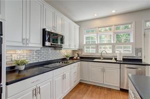 Building Photo - 710 River Mist Dr