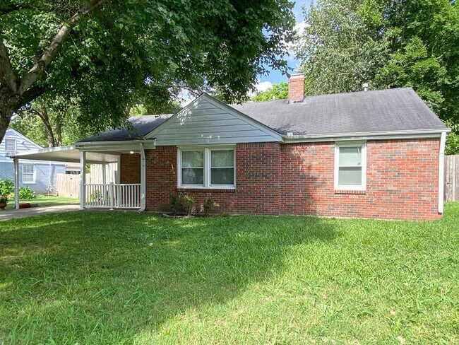 Building Photo - 2 Bedroom, 1 Bathroom Near N Graham and Sa...