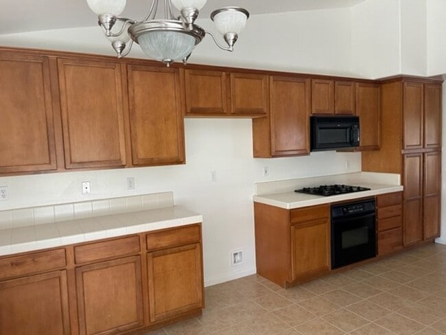 Building Photo - 104 Cedmont Dr