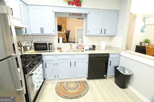 Building Photo - 933 Ohara Dr