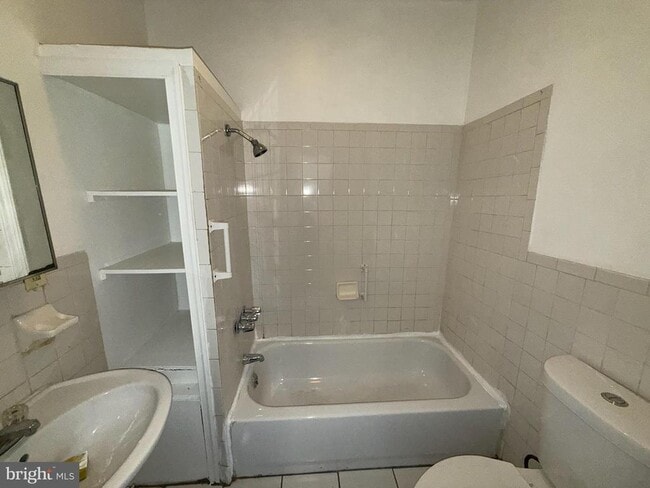 Building Photo - 1241 S Ringgold St