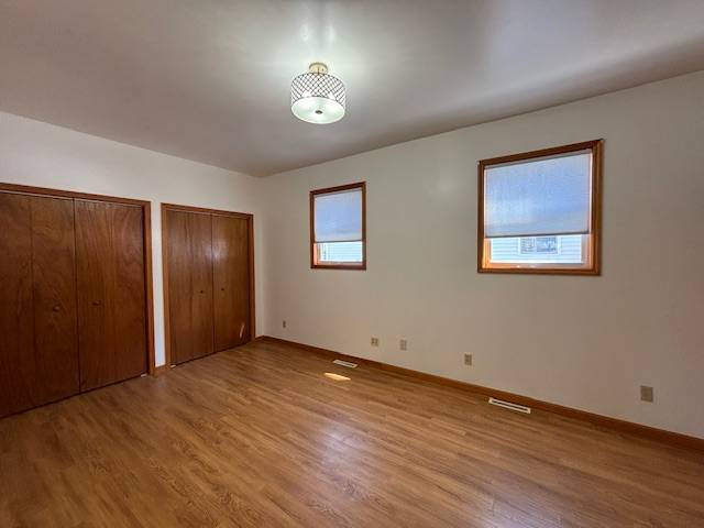 Building Photo - 527 Alexander St