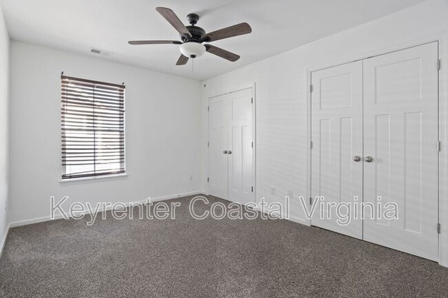Building Photo - 1038 Egret Ln