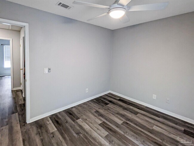 Building Photo - 1313 Foxborough Dr